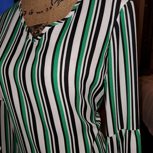 Striped Blouse like new - Picture 1 of 4
